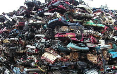 skyrfid-car-scrap-pile